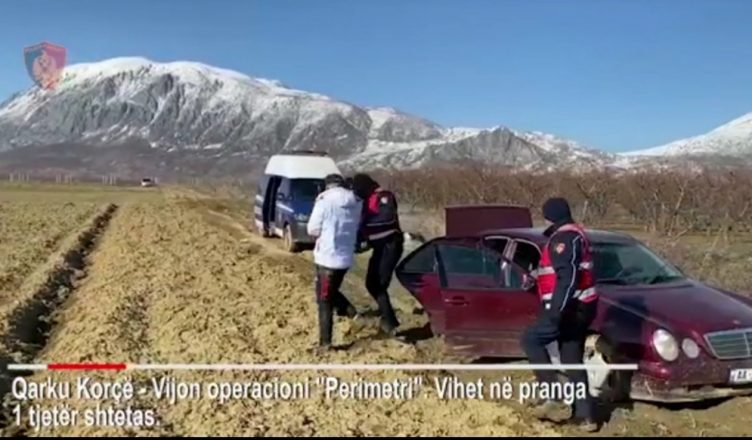 U kap me refugjatë në “Benz”, pranga 19-vjeçarit perimetri emigrante