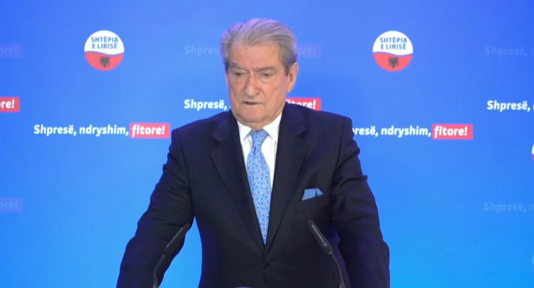 Pse Berisha nuk bën dot Kuvend më 22 mars? sali berisha33232 770x416 1