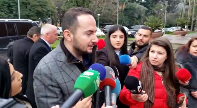 Basha humb në të 6-ta bashkitë, deputetët e PD refuzojnë të flasin. Salianji: Ditë e tmerrshme salianji