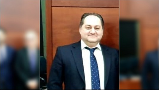 Kushtetuesja tani me 8 anëtarë: Sandër Beci zgjidhet në vend të Fatmir Hoxhës që u shkarkua nga vettingu sander beci