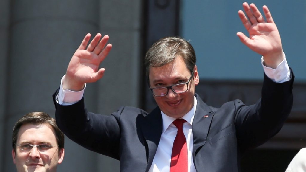Ai tha: “Do vras Vuçiç e më pas veten”! E dashura i bën gjëmën të dashurit, e denoncon në Polici vucic1