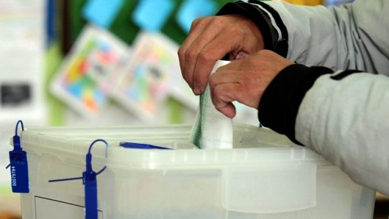 Lushnjë, vëllezërit me gjak të njëjtë, por me bindje politike të ndryshme zgj 780x439 1