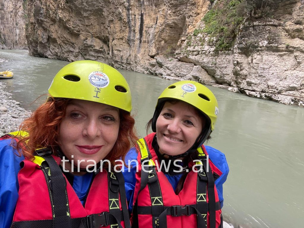 Dy deputetet socialiste arratisen për rafting në fundjavë 2 278327171 10225873570493446 2823290587058558166 n