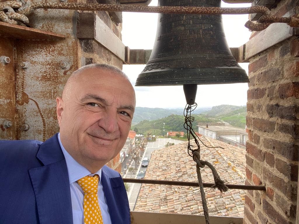 Presidenti Meta poston foto nga Kalabria: Pallagorio, fshati i këmbanave që kumbojnë në arbërisht 278815807 535468804615026 1079384805549703696 n