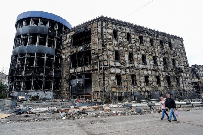 Ministria e Mbrojtjes së Ukrainës: Bombarduesit rusë me rreze të gjatë goditën Mariupolin 5ff15c81 a277 4097 85bd 514c56939f94 675x450 1
