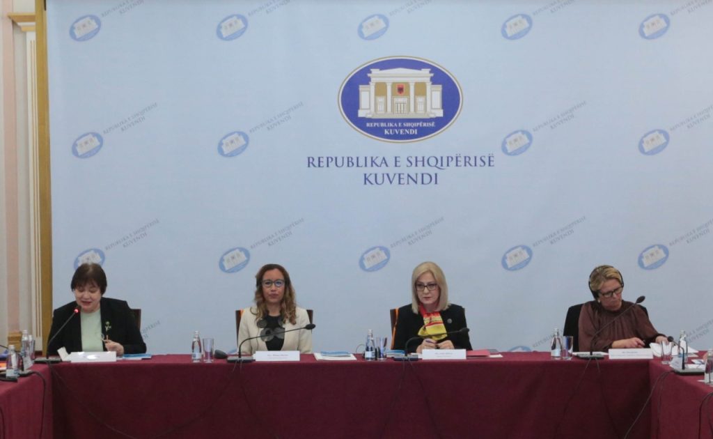 Nikolla: Politika, mundësi dhe akses për të rritur kontributin e grave 7099eeef 914c 4adc 8709 44d7e4c48f2c
