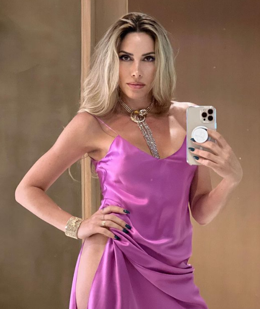 Ledina Çelo shfaqet sensuale në pozat e fundit (FOTO) 1 Screenshot 6 2