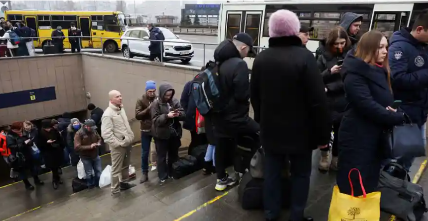 Zyrtarët ukrainas: Mbi 4 mijë civilë u evakuuan sot nga zonat e luftës Untitled 2