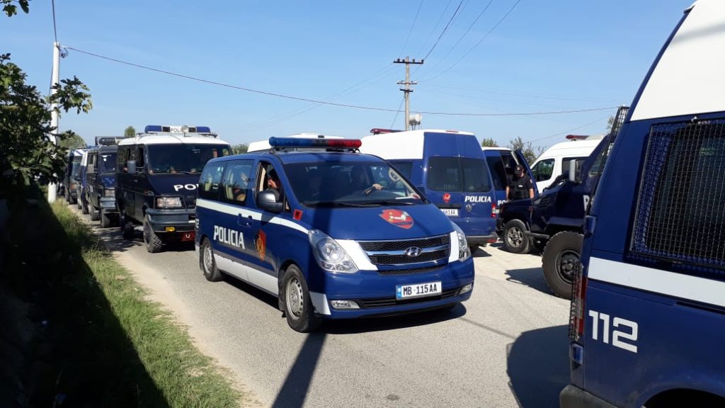 FNSH zbarkon në Krujë për 72 orë, çfarë u zbulua nga kontrollet e imtësishme WhatsApp Image 2018 09 12 at 10.07.25 2