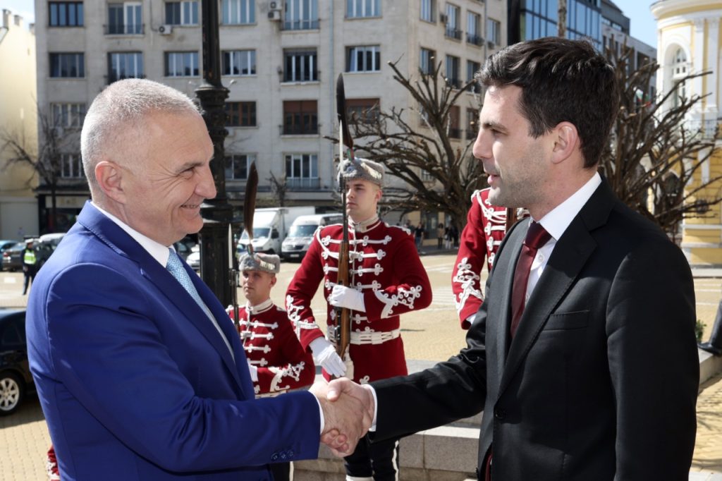 Meta takohet me kreun e parlamentit të Bullgarisë, Nikola Minchev, ja çfarë u diskutua 2 WhatsApp Image 2022 04 06 at 12.47.22 PM