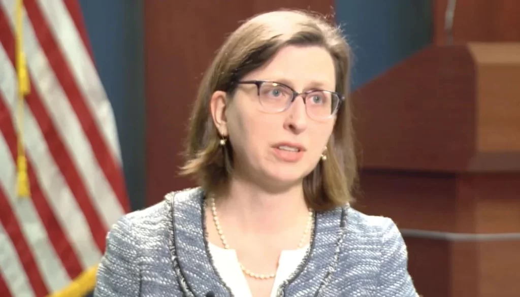 Zevendes Ndihmes Sekretarja amerikane e Mbrojtjes per Rusine Ukrainen dhe Eurazine Laura Cooper