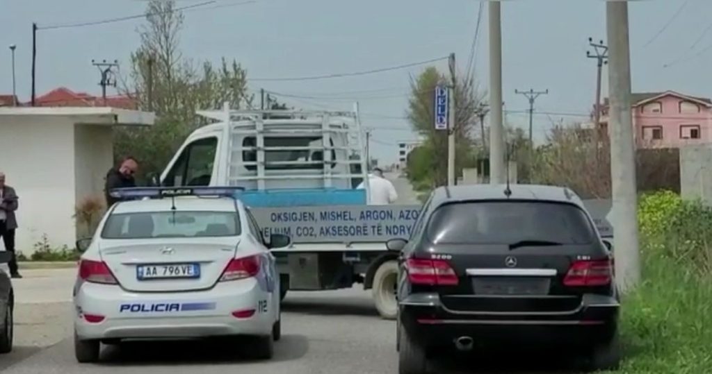 Kush ishte shënjestra e atentatit të sotëm në Shijak, në momentin e ngjarjes po shpërndante bombola gazi atentat 3