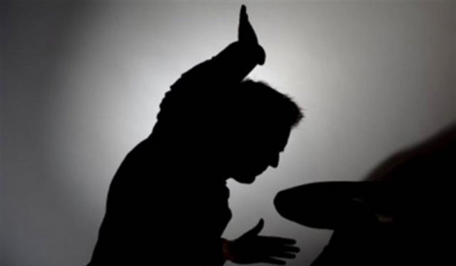 Gjirokastër/ Dhunoi kunatën, policia arreston në flagrancë 58 vjeçarin auto dhuna ne familje 11502484847 1 1