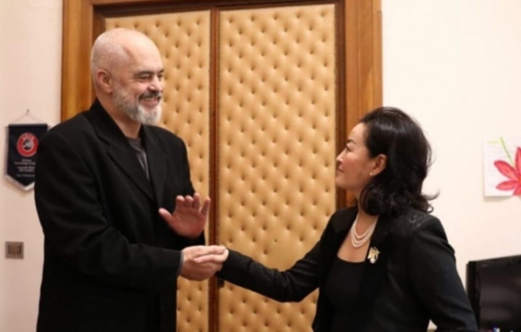 Edi Paloka kritikon Yuri Kim: Pse nuk reagoi ndaj Ramës për rastin e Rakipit edi kim