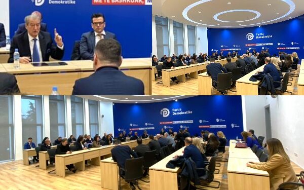 “Mos fol ti në emër të Blinken!”/ Zbardhen debatet në Grupin e PD! Berisha-Aibeajt: Basha e pagoi me dorëheqje! Ti …! grup 600x375 1