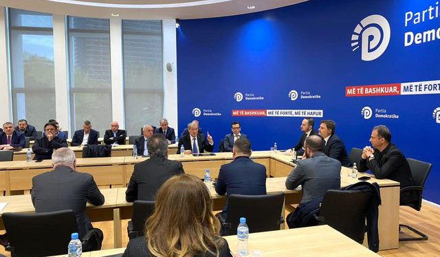 Deputetët e PD që nuk firmosën platformën e bashkimit (Emrat) grupi pd