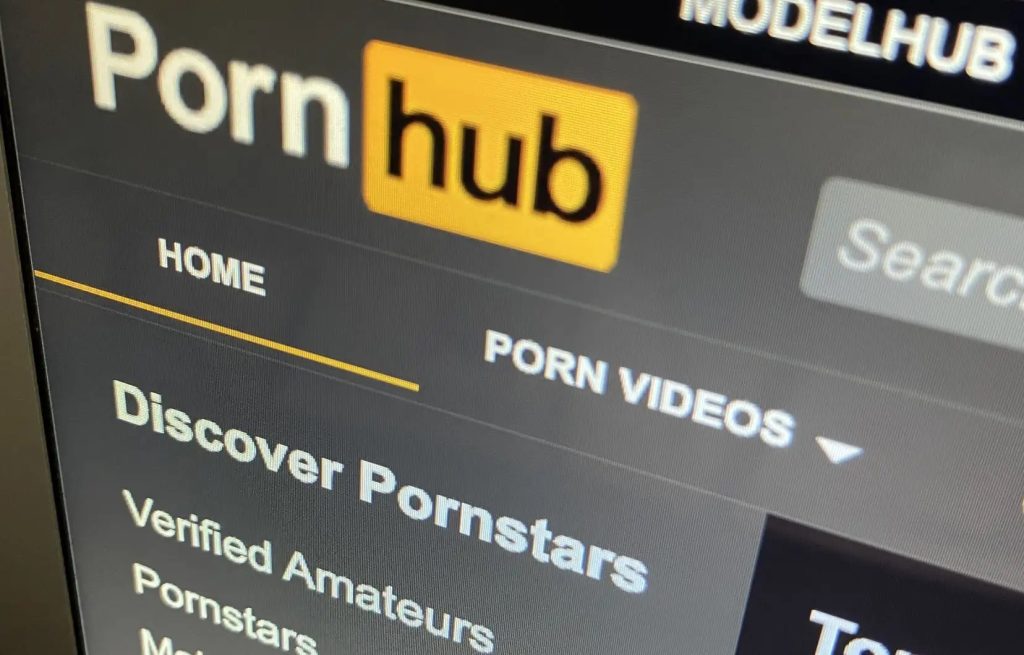 E pazakontë/ Ministria kanadeze e Shëndetësisë poston video me “pullë të kuqe” në vend të përditësimit për covid image