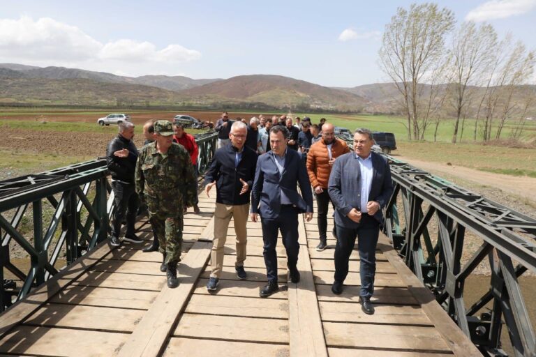 Ministri i Mbrojtjes Peleshi reagon për militarizimin e Serbisë pelesh 1 768x512 1