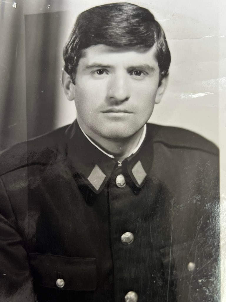 38 vjet polic në burgun 313/ Historia e Nën/Inspektor Gëzim Bramit, i lidhur përjetësisht me uniformën 1 281947731 10228255651006101 1535027353100611616 n