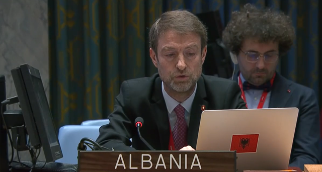 Rama nxjerr videon ku ambasadori ynë dënon genocidin serb në Srebrenicë: Për ata që akoma budallallepsen 640 0 hoxha 973 1