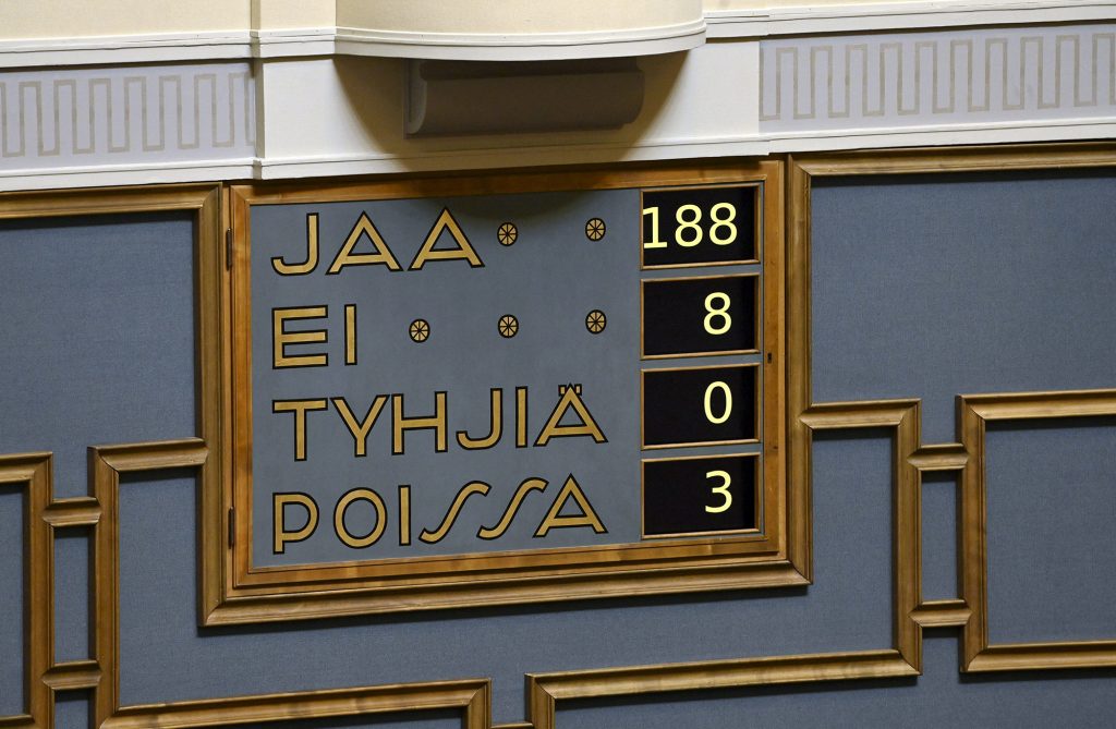 Parlamenti finlandez voton pro aplikimit për anëtarësim në NATO 717e495c 82ee 45a7 85a4 eb2c3c898ff8