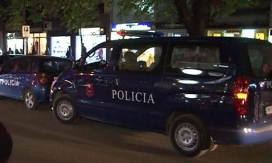 Kamëz/ Shpërthim me tritol në agjencinë funerale, policia merr në pyetje pronaren Grabi