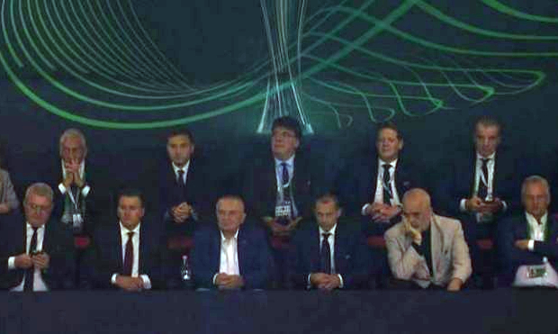 Finalja e Conference League bën bashkë Ramën dhe Metën Rama Meta