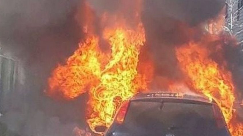 Digjet një makinë në Vlorë, reagon policia auto Digjet Makina Shengjin Flake Zjarr 1024x5761645511991 1