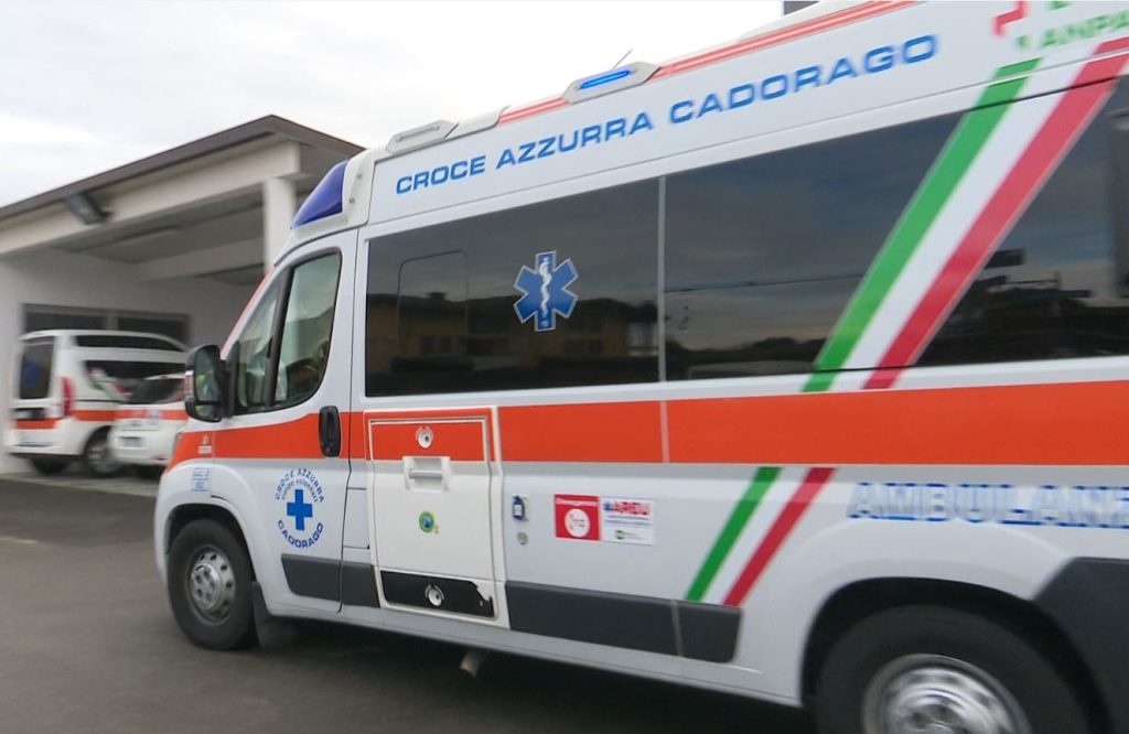 croce azzurra cadorago ambulanza