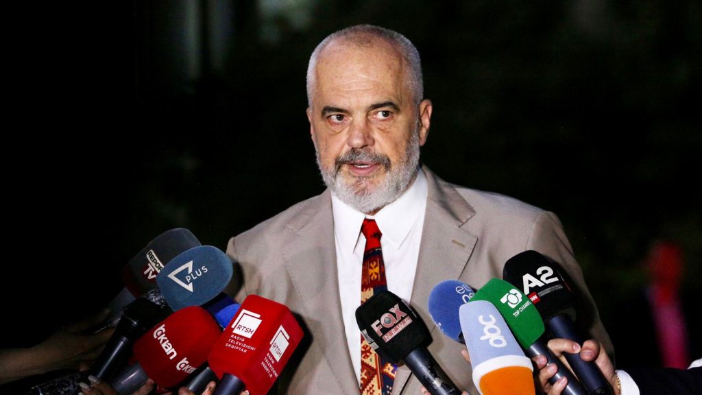 edi rama jashte kuvendi