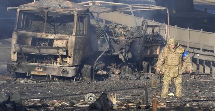 Ukraina: Forcat ruse tërhiqen nga Kharkivi luft