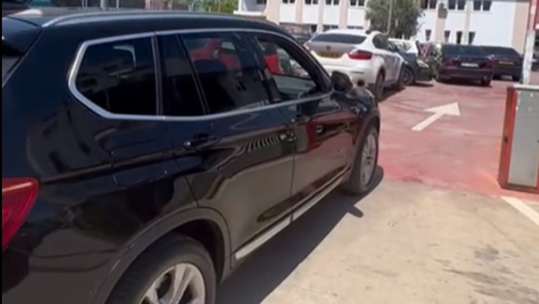 Pronari shqiptar i BMW X3 kishte 141 gjoba, detyrohet të paguajë 2000 euro për të marrë makinën makina
