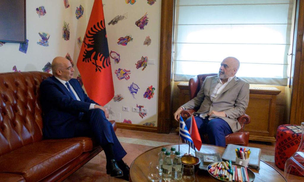 “Presim largimin e Ilir Metës për të zgjidhur çështjen e Detit në Gjykatën e Hagës”-Dendias zbardh bisedën me Ramën nikosdendias1