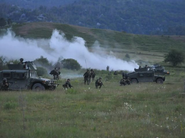 Ushtria shqiptare del nga kazermat, 72 orë stërvitje intensive me amerikanët 9 640 0 62b6b3604633a 1