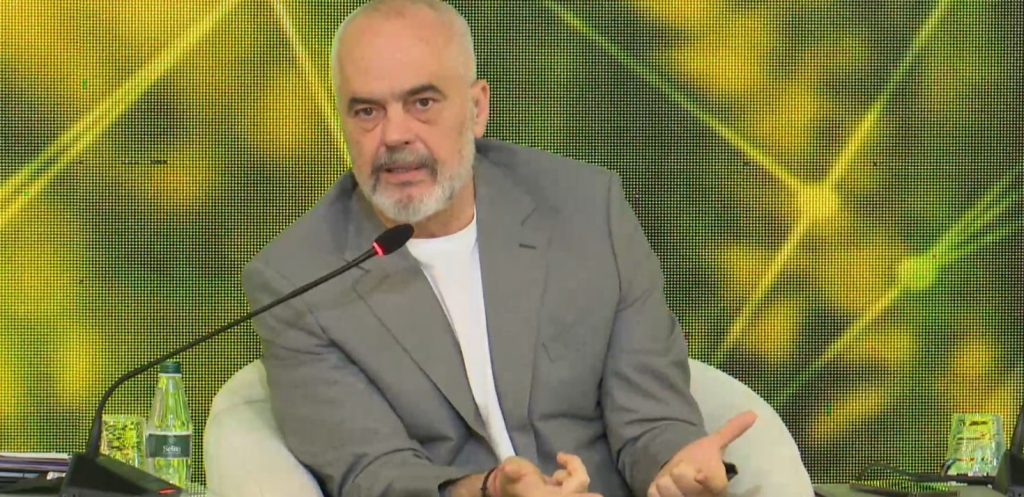 Fermerët hedhin prodhimet, Rama: Faji jo i joni. Shihni si Izraeli riciklon ujërat e zeza për vaditje Capture341