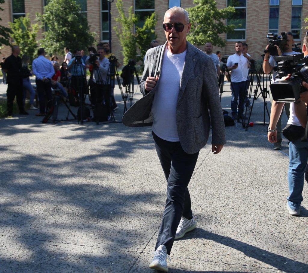 FOTOT/ Nga Rama me ‘dosje’ te Veliaj me biçikletë, çfarë nuk u pa nga mbledhja e PS 13 Edi Rama Kryesia PSEmri Presidenti Takimi Veliaj Nikolla Brace 20