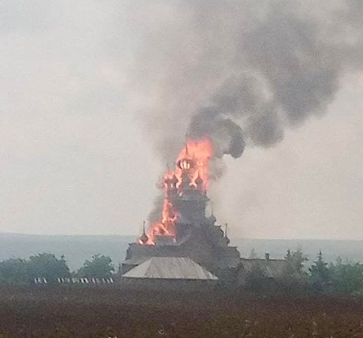 Rusët godasin me raketa një kishë në Donetsk FUZ5XA7XEAI