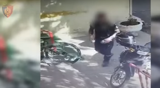 Publikohet video, ja si vidheshin motorët në Laprakë motorri