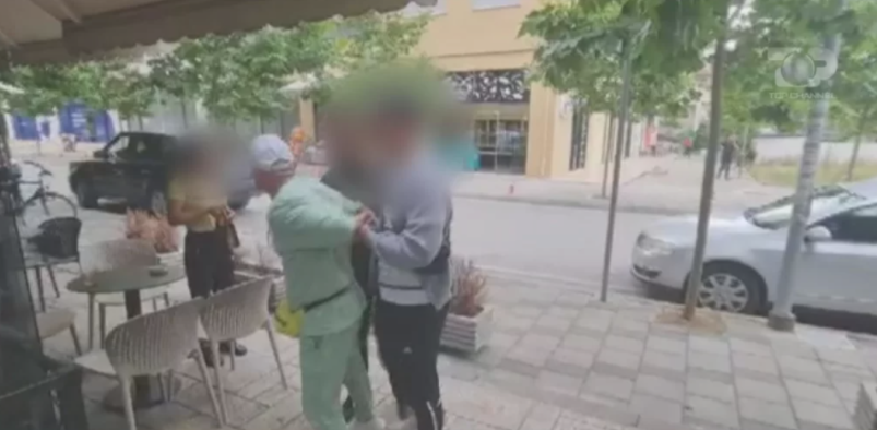 Fiks Fare zbulon dy pedofilë të tjerë, “S’kam ardhur për kafe,por për s…”. Njëri udhëtoi nga Fieri drejt Tiranës pedofili