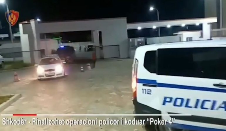 Policia aksion të befasishëm në lokalin në Shkodër, 2 të arrestuar dhe 9 nën hetim policaaaa 770x445 1