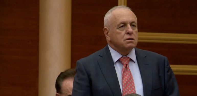 Rezoluta për gjenocidin serb, Shehu: Jeni në shkelje të rregullores shehu 770x374 1