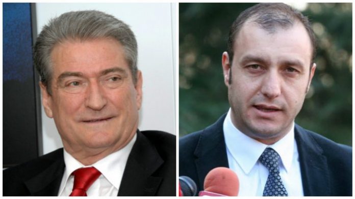‘Vjedhje me lezet’/ Berisha ‘thumboi’ Shalsin. Ai ia kthen: S’do donim të plakeshim pa u rritur si ti! shla