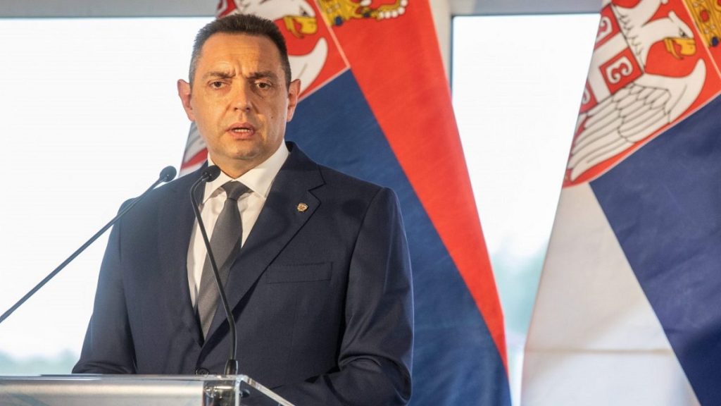 Ukraina mori statusin kandidat/ Ministri serb ironizon Brukselin: U dashka të bësh luftë me Rusinë që të hysh në BE vulin