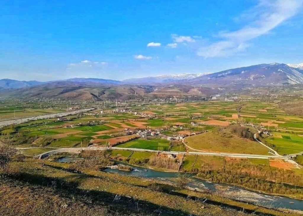 28-vjeçari gjendet i pajetë, familja: Vuan nga problemet e shëndetit mendor 103976077 1123515841358205 7612599237109512680 n