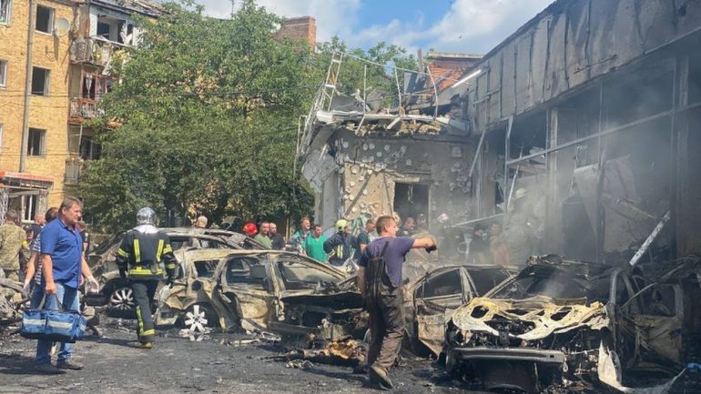 Zelensky thirrje botës: Shpallni Rusinë shtet terrorist 125912634 vinnytsia1 1 770x433 1