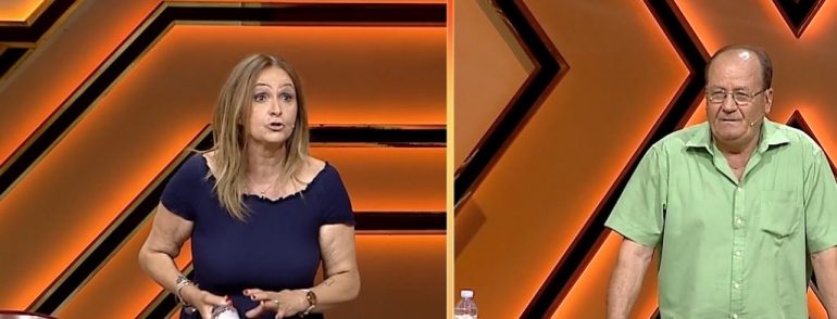 Adelina përplaset me ish-burrin: Ta kap këtë shishen ta hedh… 45457878745 770x294 1