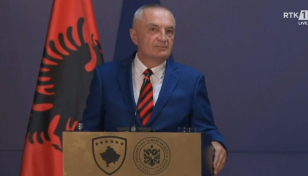 Vizita e fundit si President, Meta në Prishtinë: Nga e hëna do bëj edhe më shumë për Kosovën Capture324