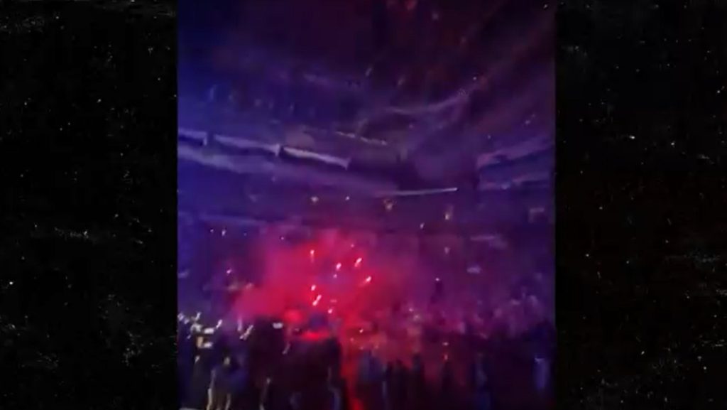 Disa të plagosur në koncert, fishekzjarret bien në turmën e njerëzve teksa këndonte Dua Lipa E9004568 0A98 4602 9E10 CE1DD1B95B19