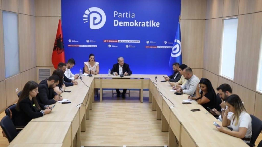 Protesta, Berisha: Forcë njerëzore nukleare berisha 4 1280x720 1