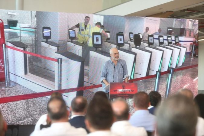 Terminali i ri në “Rinas”, Rama: Ja kur nis puna për aeroportin e katërt e90e7e70 7c74 45a6 9b78 fe9f3beaec55 675x450 1